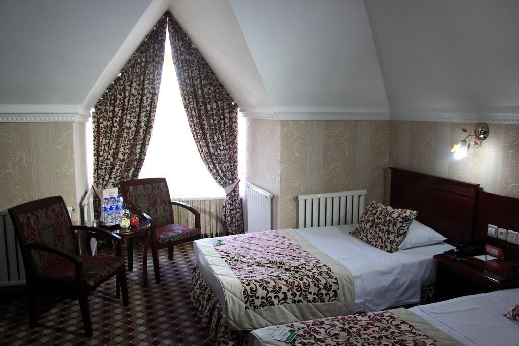 Asia Tashkent Hotel Exterior foto